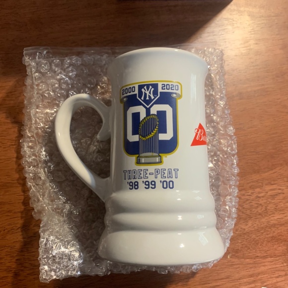 New York Yankees 3 Peat World Series Champions 1998-2000 Beer Mug